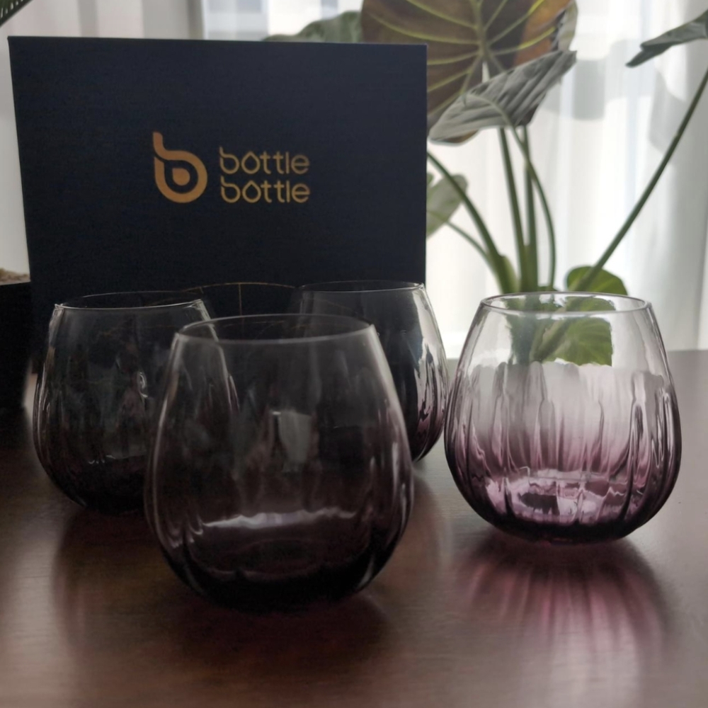 Stemless wine glass set of 4 NWT